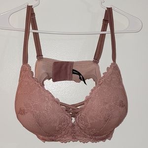 Torrid Deep Plunge Bra 40DD